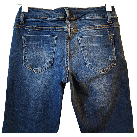 Mossimo Womens Mid Rise Jegging Skinny Jeans Size 00/24 Distressed Patched Capri - Picture 8 of 9